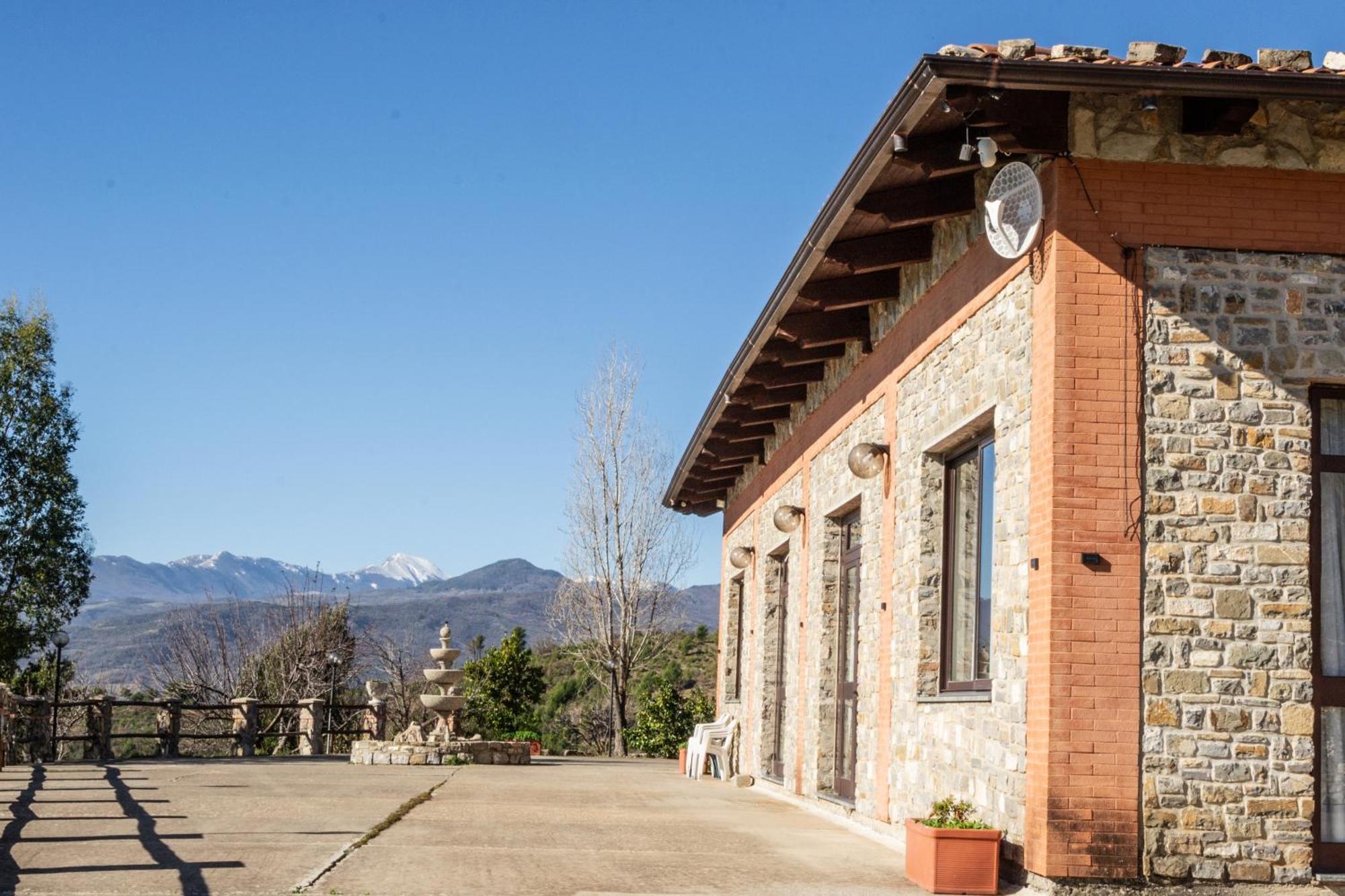 Plataci Agriturismo Pinelli מראה חיצוני תמונה